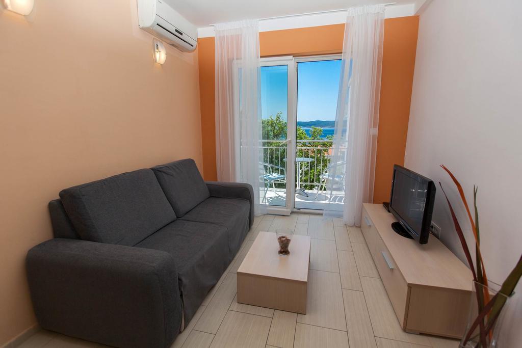 Apartments Ines Selce Ngoại thất bức ảnh