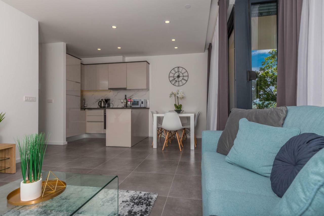 Apartments Ines Selce Ngoại thất bức ảnh