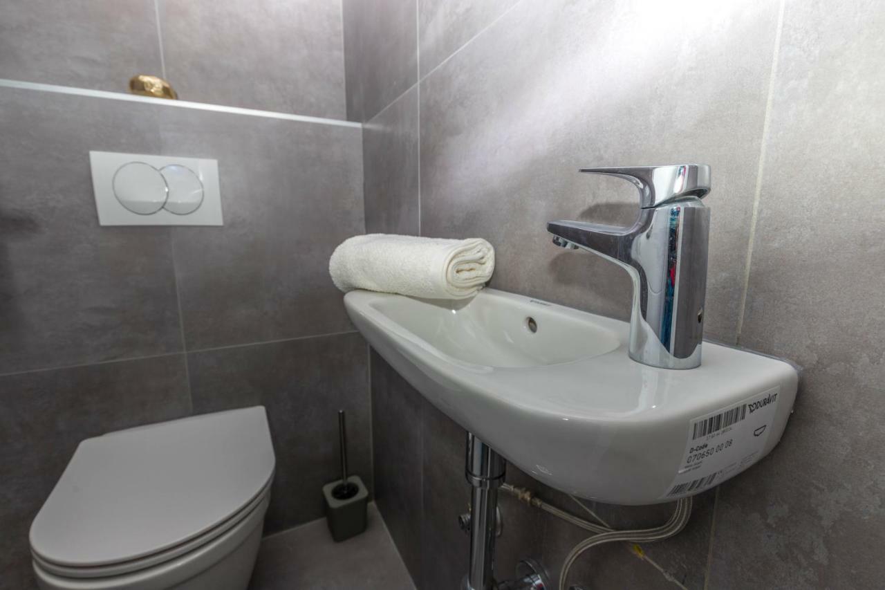 Apartments Ines Selce Ngoại thất bức ảnh